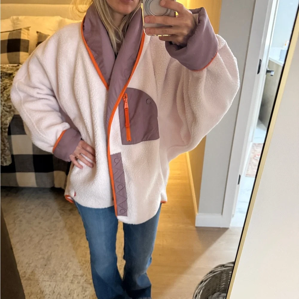 Free People Movement Hit The Slopes Shawl - Picture 5 of 5